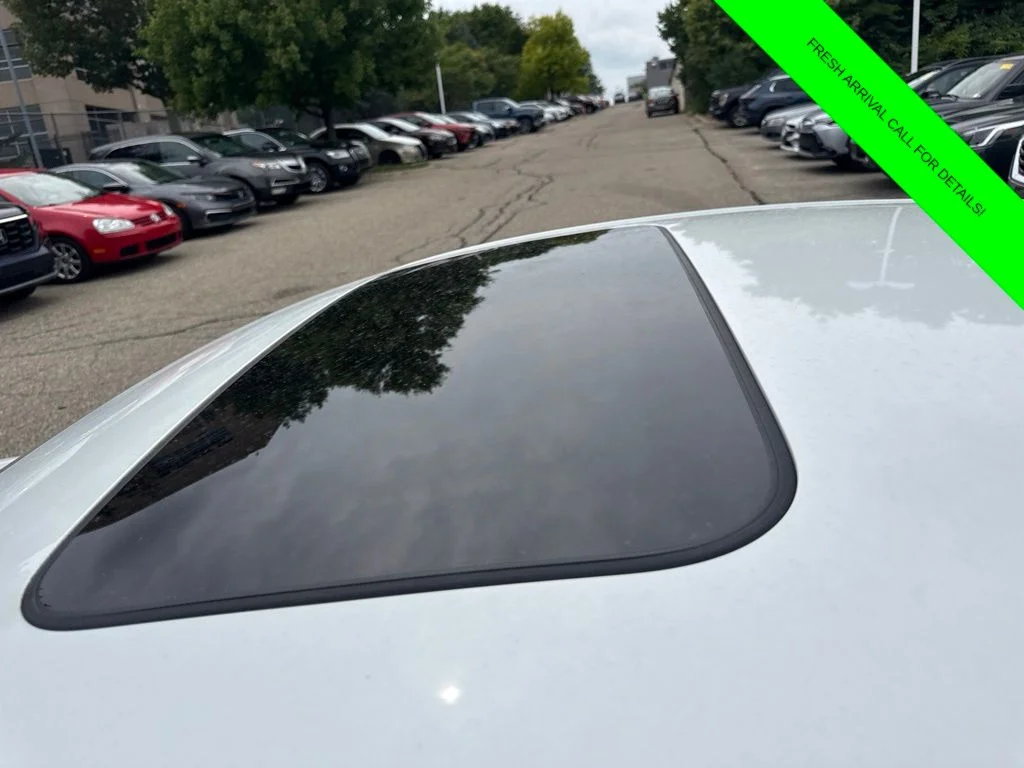 Used 2023  Honda Sport image 14