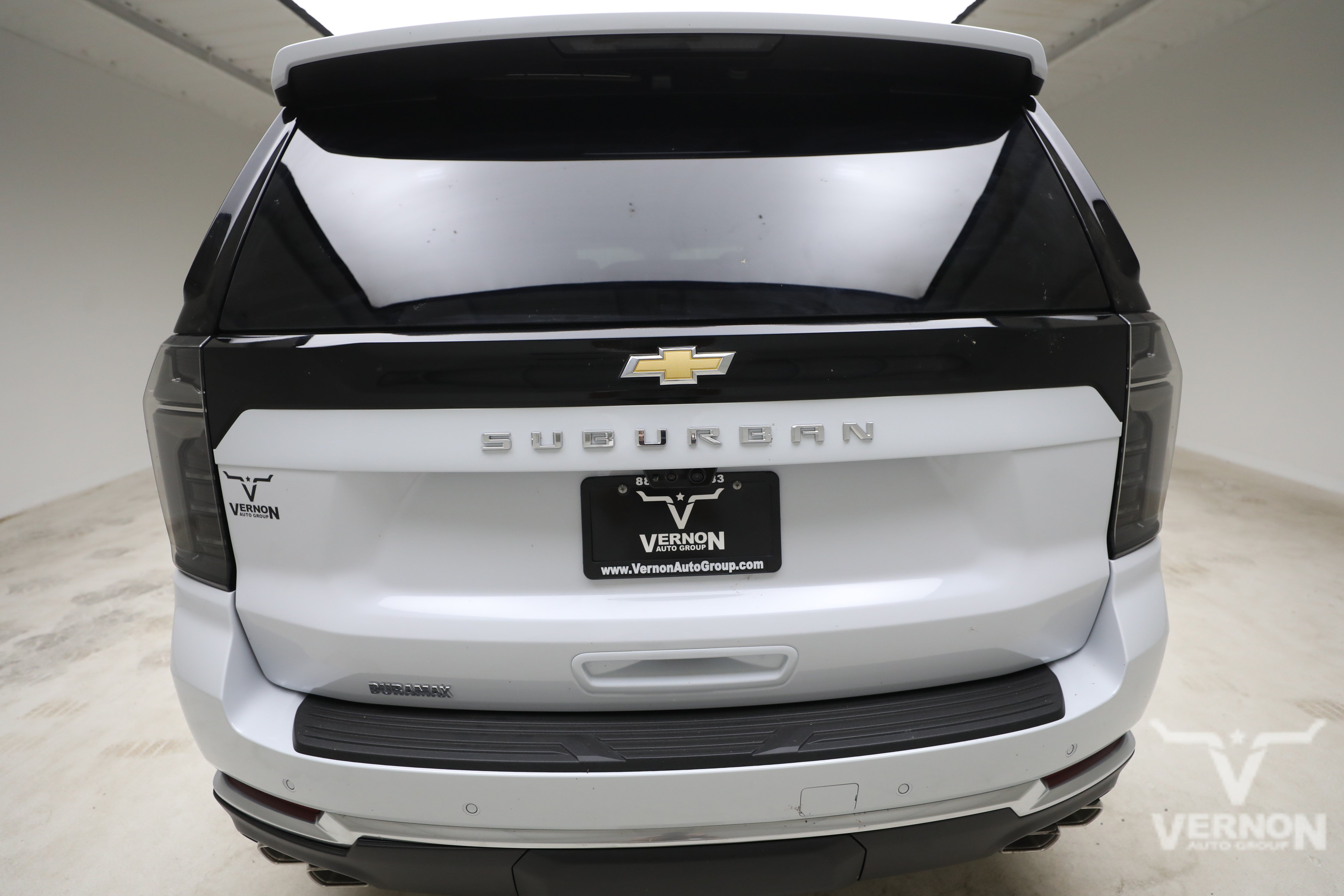 New 2026 Polar White Tricoat Chevrolet N image 4