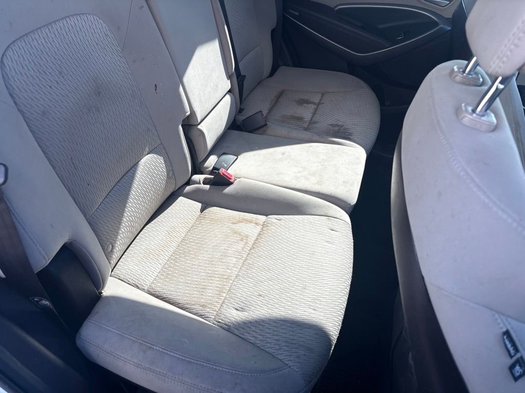 Used 2016 White Hyundai 2.4 Base image 26