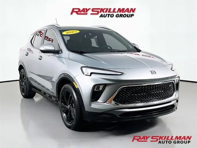 2025 Buick Encore GX Sport Touring's photo