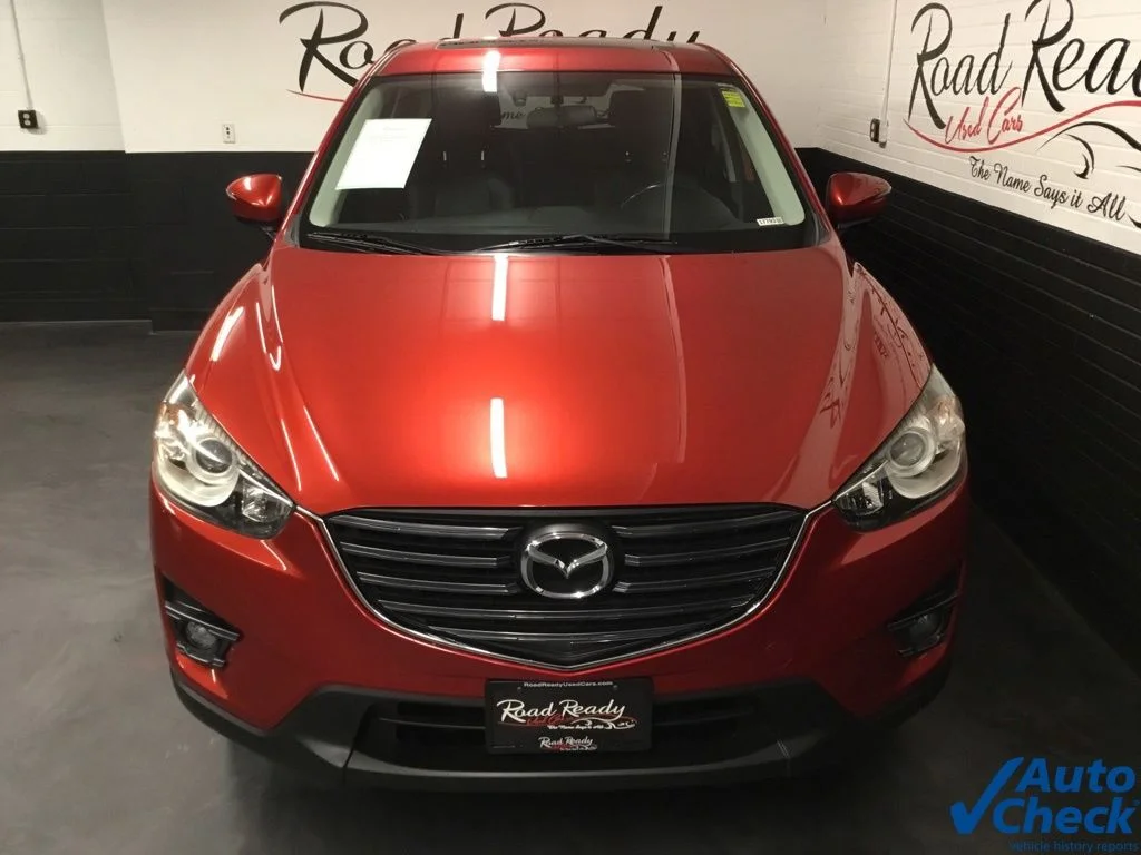 Used 2016 Red Mazda Grand Touring image 4