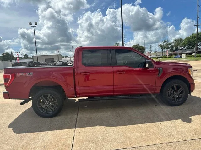 Used 2021 Red Ford XLT image 15