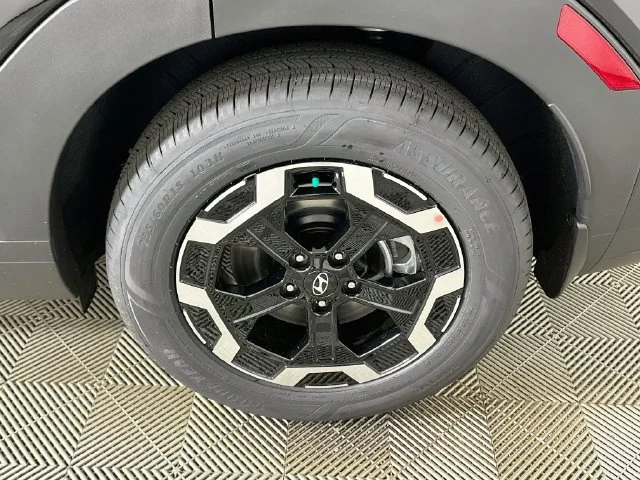 New 2027 Black Hyundai SEL image 20