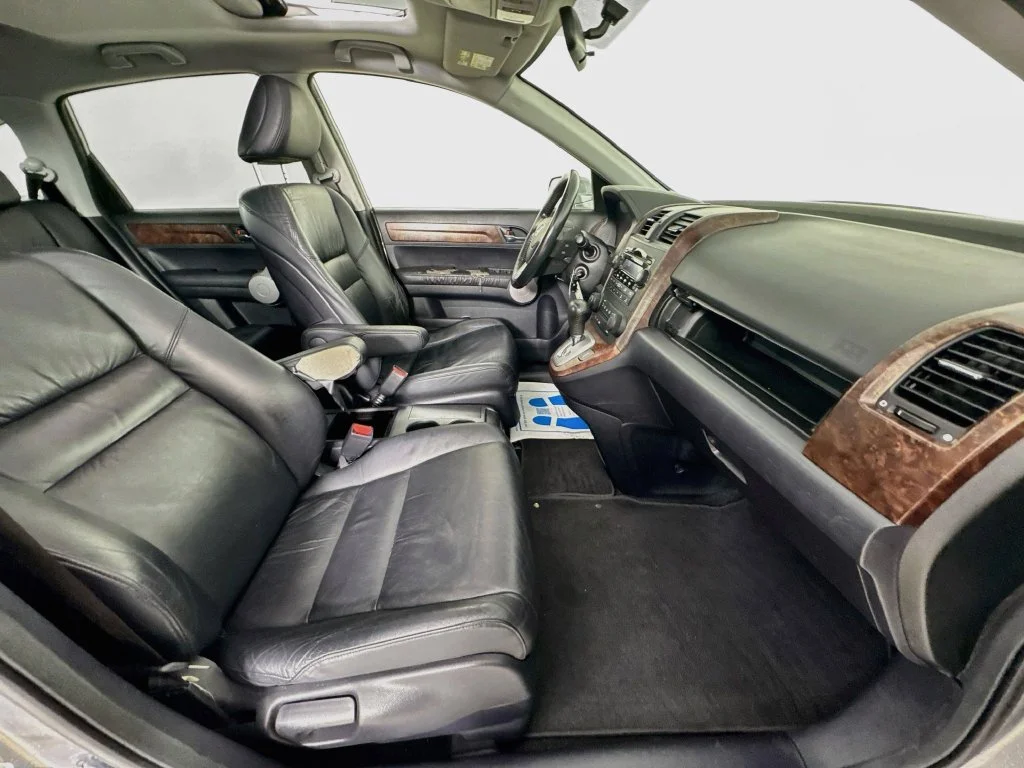 Used 2007 Silver Honda EX-L image 32