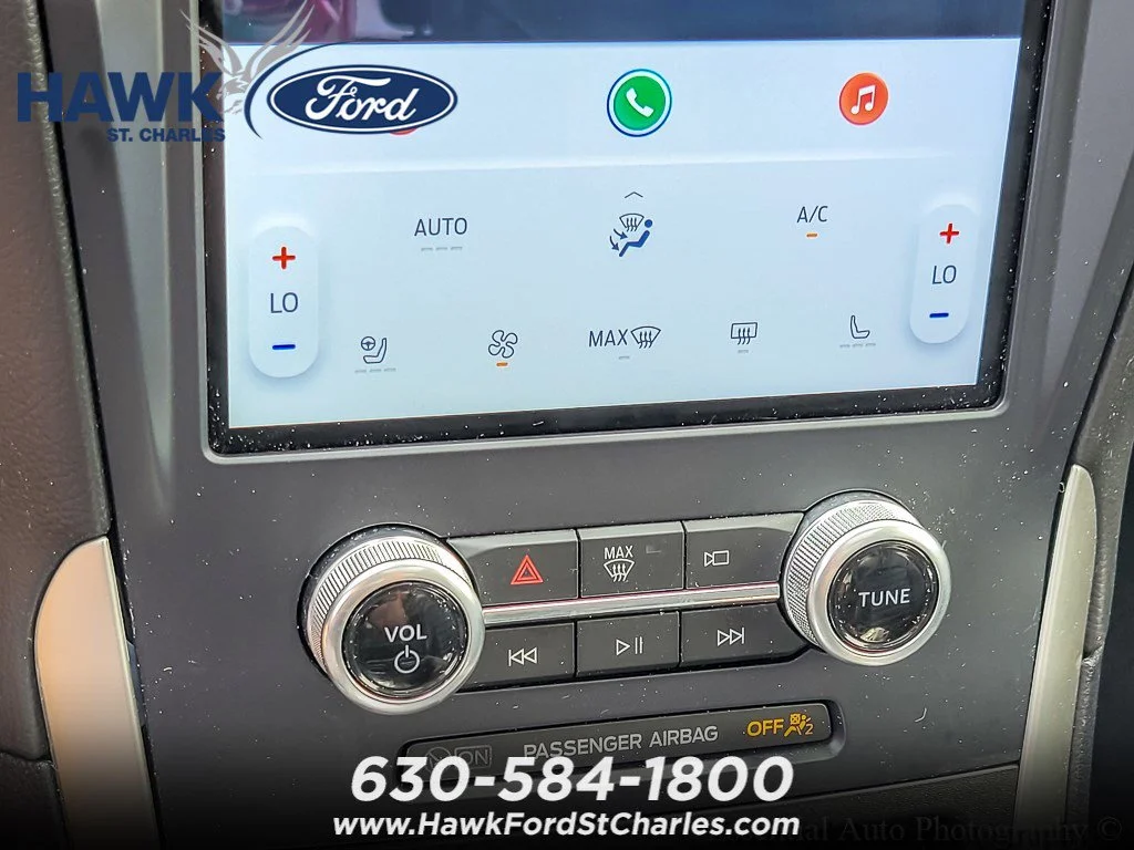Used 2023 Blue Metallic Ford SEL image 15