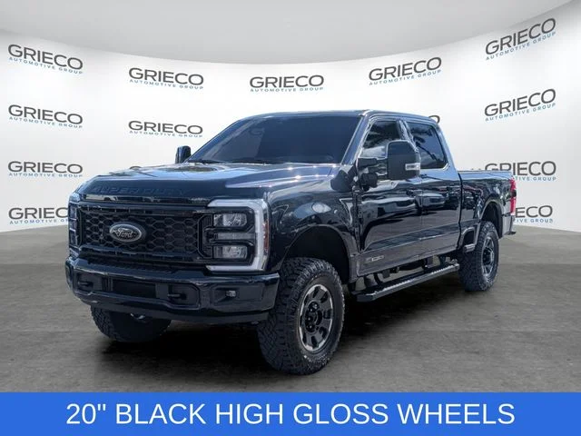 Used 2025 Antimatter Blue Metallic Ford Lariat image 3