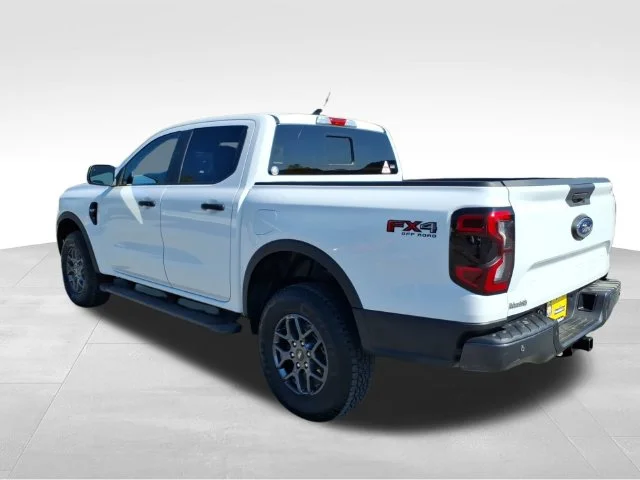 Used 2025 White Ford XLT image 7