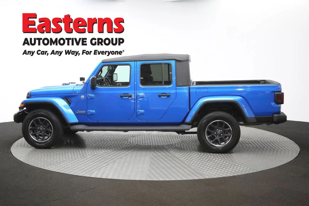 Used 2021 Blue Jeep Overland image 40