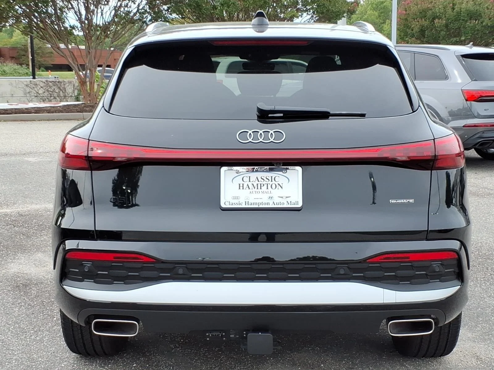 Certified Used 2025 Mythos Black Metallic Audi Premium Plus image 9