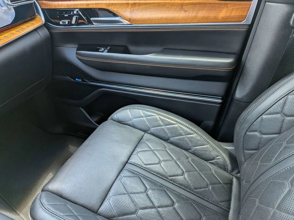 Used 2022 Gray Jeep Series III image 18
