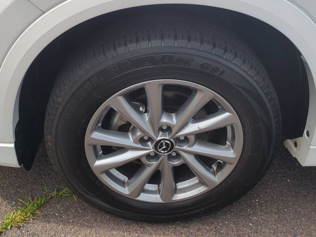 Certified Used 2024 White Mazda 2.5 S Preferred Package image 12