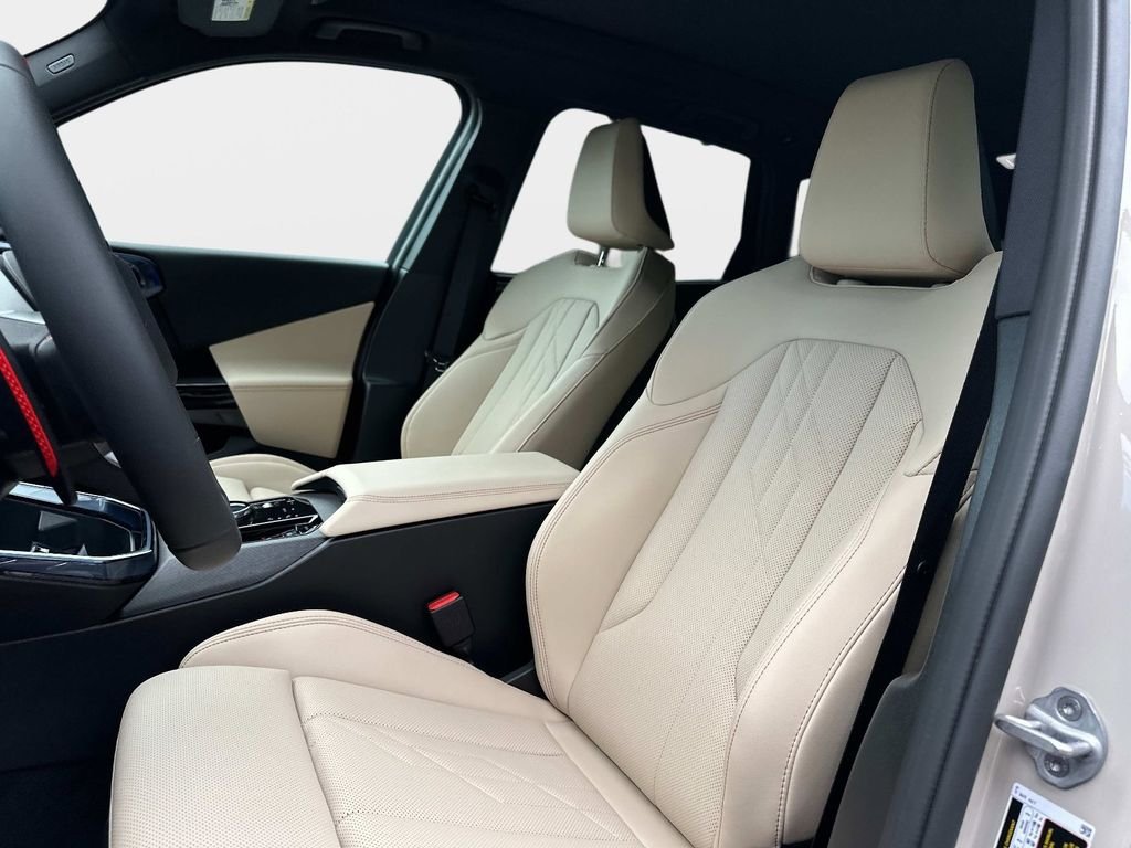 2026 BMW X3 M50 - Photo 18