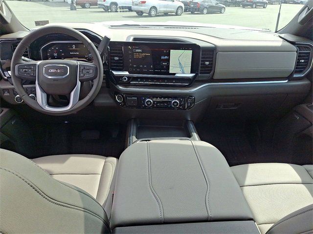 2025 GMC Sierra 2500HD SLT - Photo 10