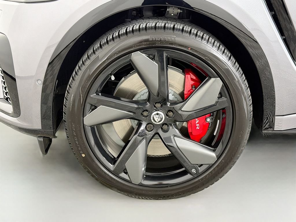 2026 Jaguar F-Pace SVR - Photo 32