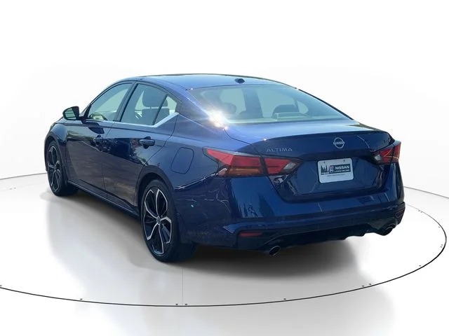 Used 2024 Nissan Altima SR with VIN 1N4BL4CV5RN329801 for sale in South Holland, IL
