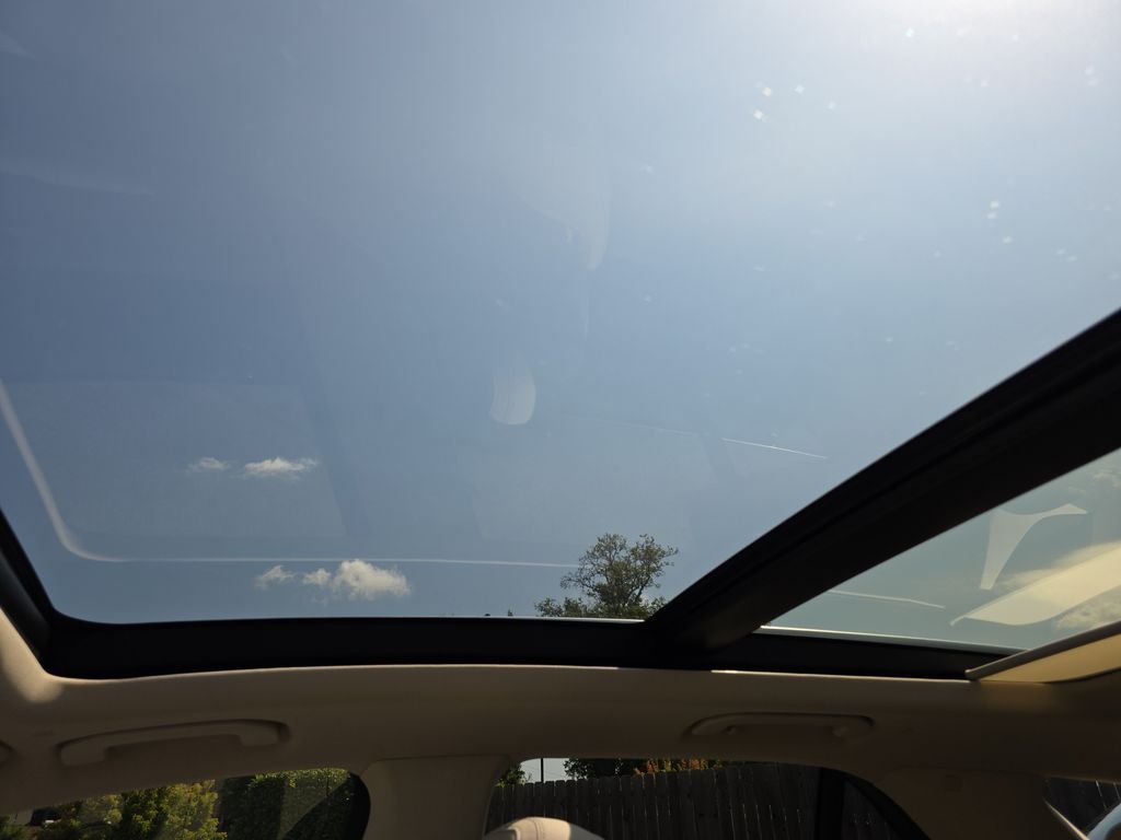 Certified Used 2024  Mercedes-Benz GLE 450 image 30