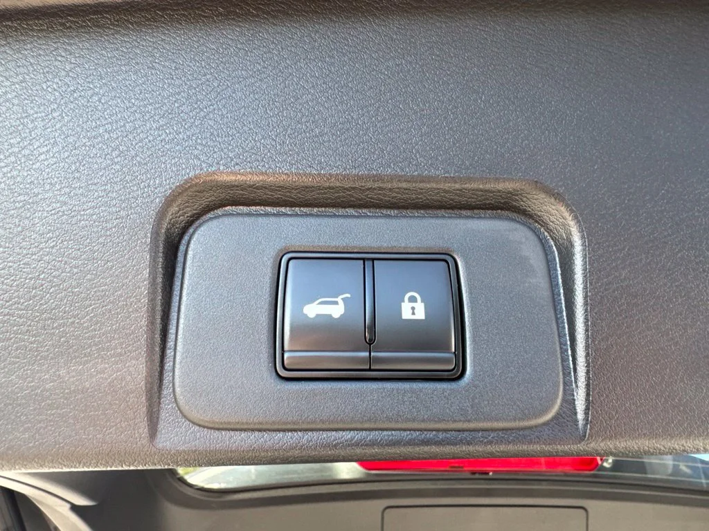 Used 2026 Gray Nissan SV image 28