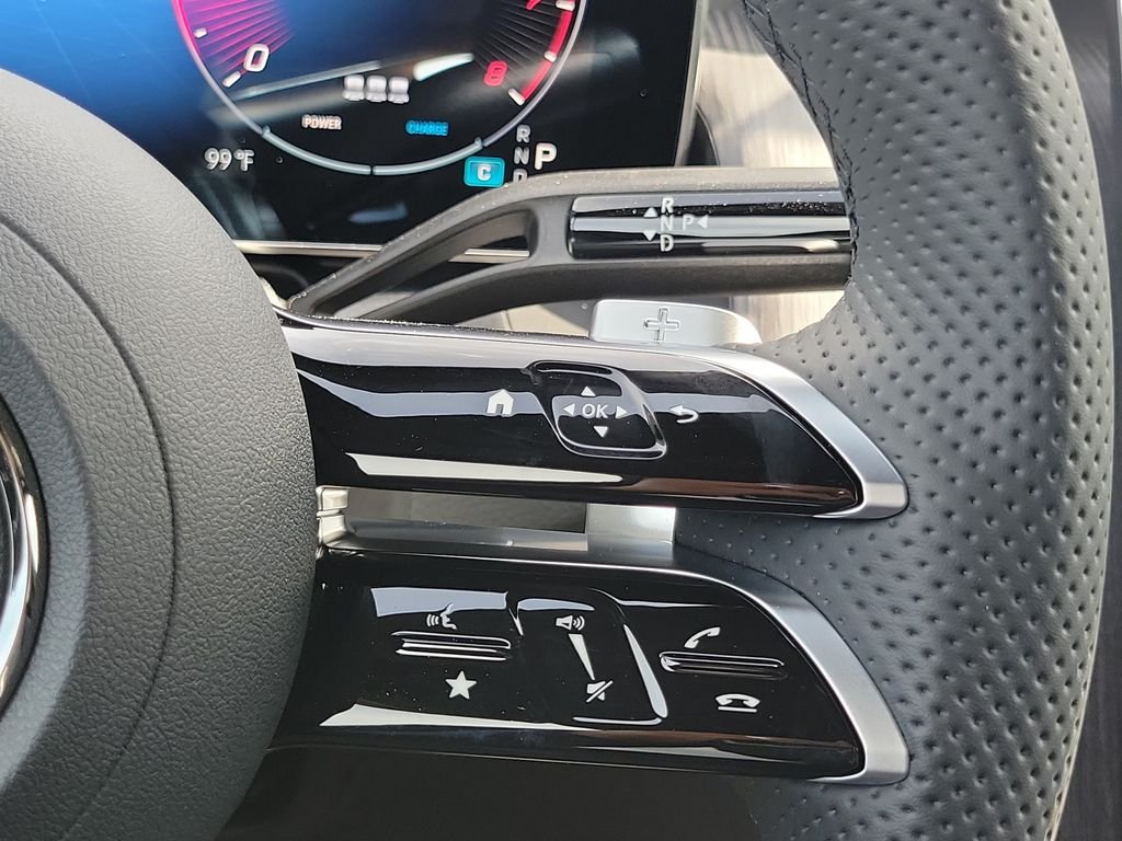 New 2027 Polar White Mercedes-Benz GLC 300 image 20