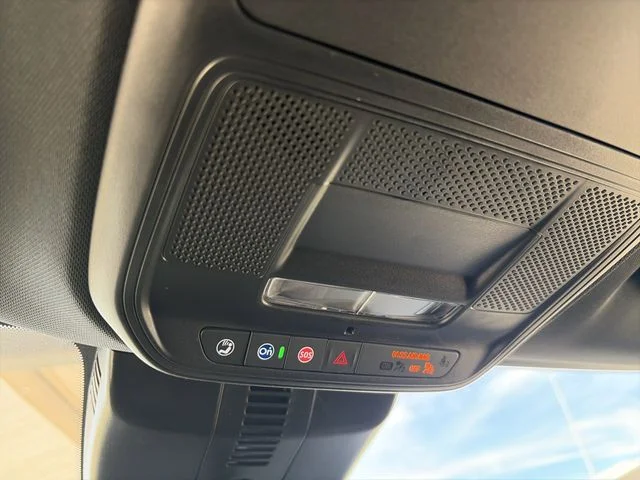 New 2026 White GMC Elevation image 24