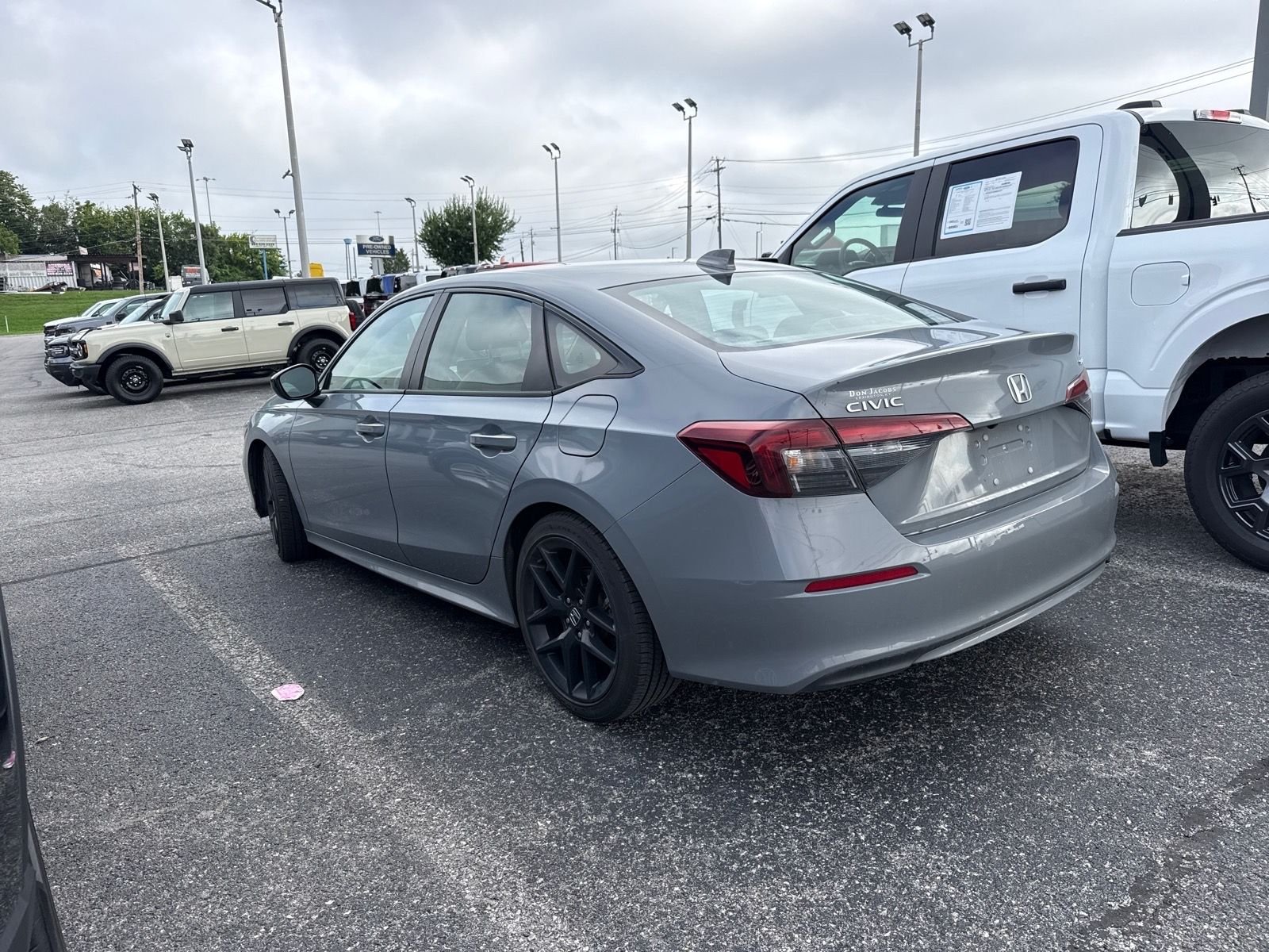 Used 2025 Blue Honda Sport image 3