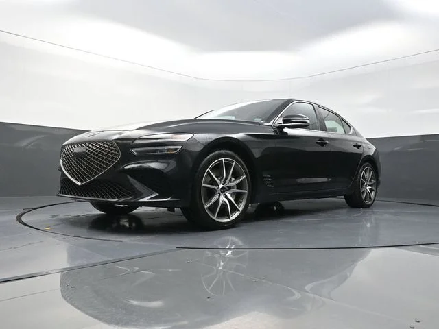 Used 2025 Black Genesis 2.5T image 33