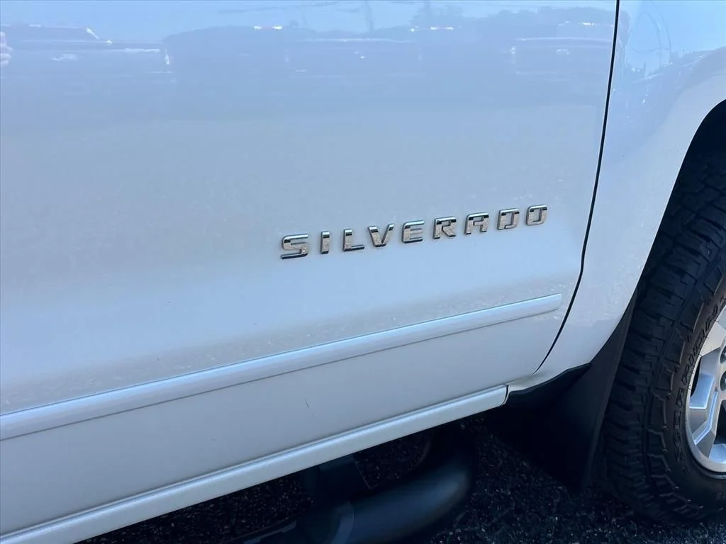 Used 2018 Beige Chevrolet LT image 11
