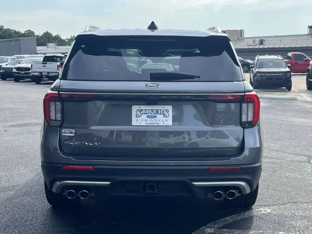 Used 2025 Gray Ford Platinum image 5
