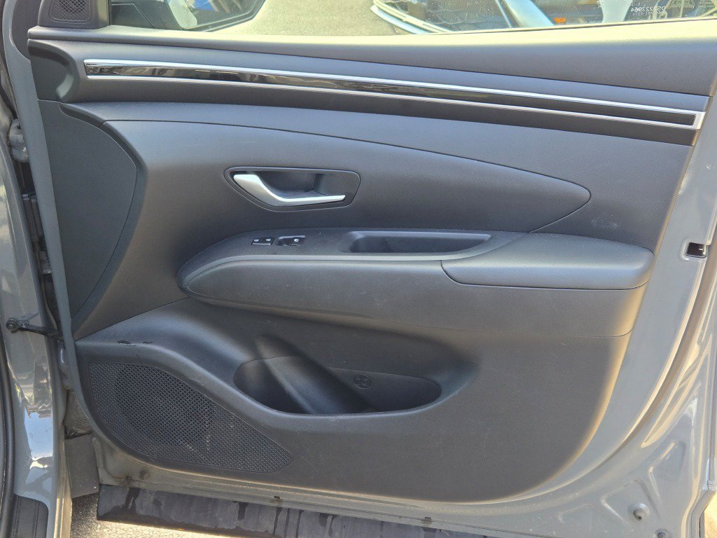 Certified Used 2024 Gray Hyundai SEL image 4