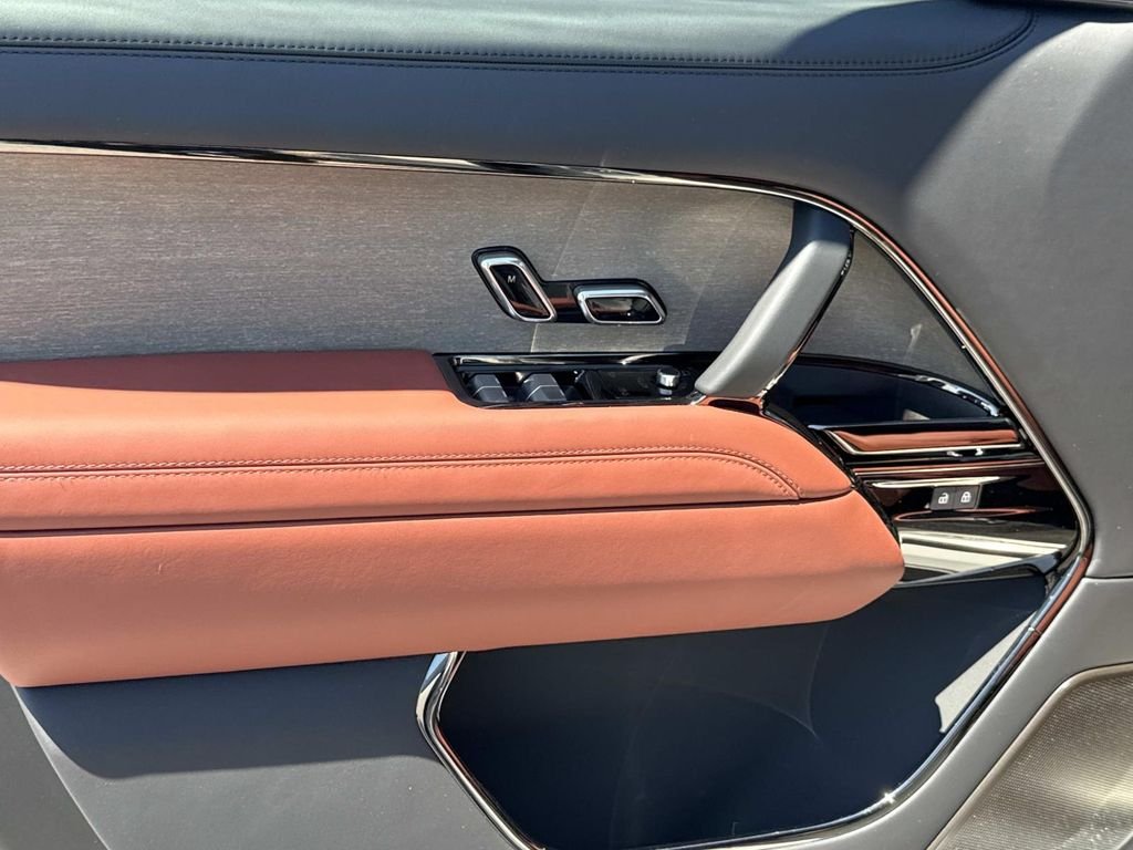 New 2026 Borasco Grey Land Rover SV Signature Suite image 20