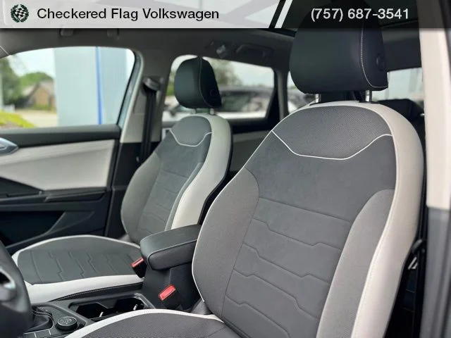 New 2026 Gray Volkswagen 1.5T SE image 21