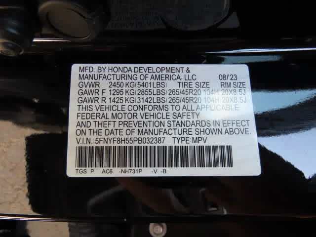 Certified Used 2023 Crystal Black Pearl Honda EX-L image 28