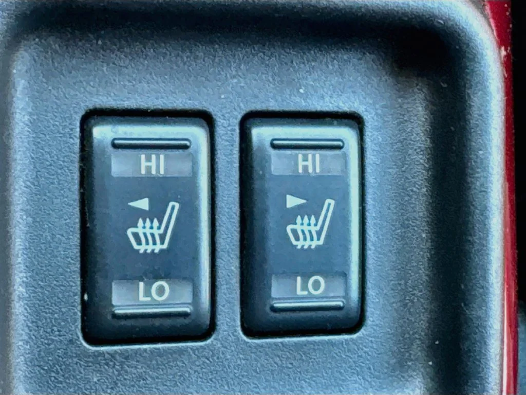Used 2011 Black Nissan SL image 23