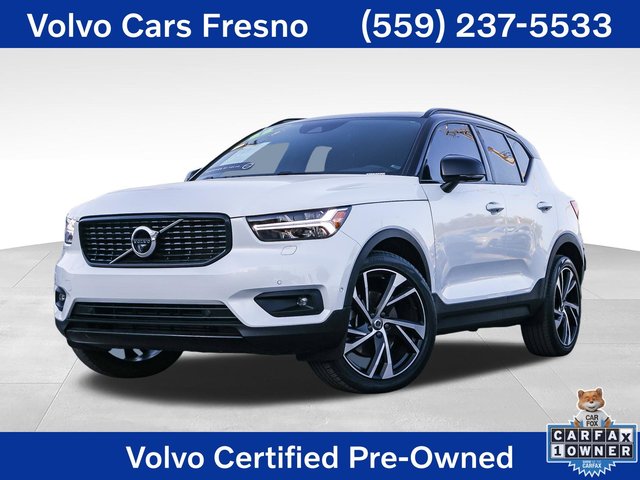 2022 Volvo XC40 R-Design