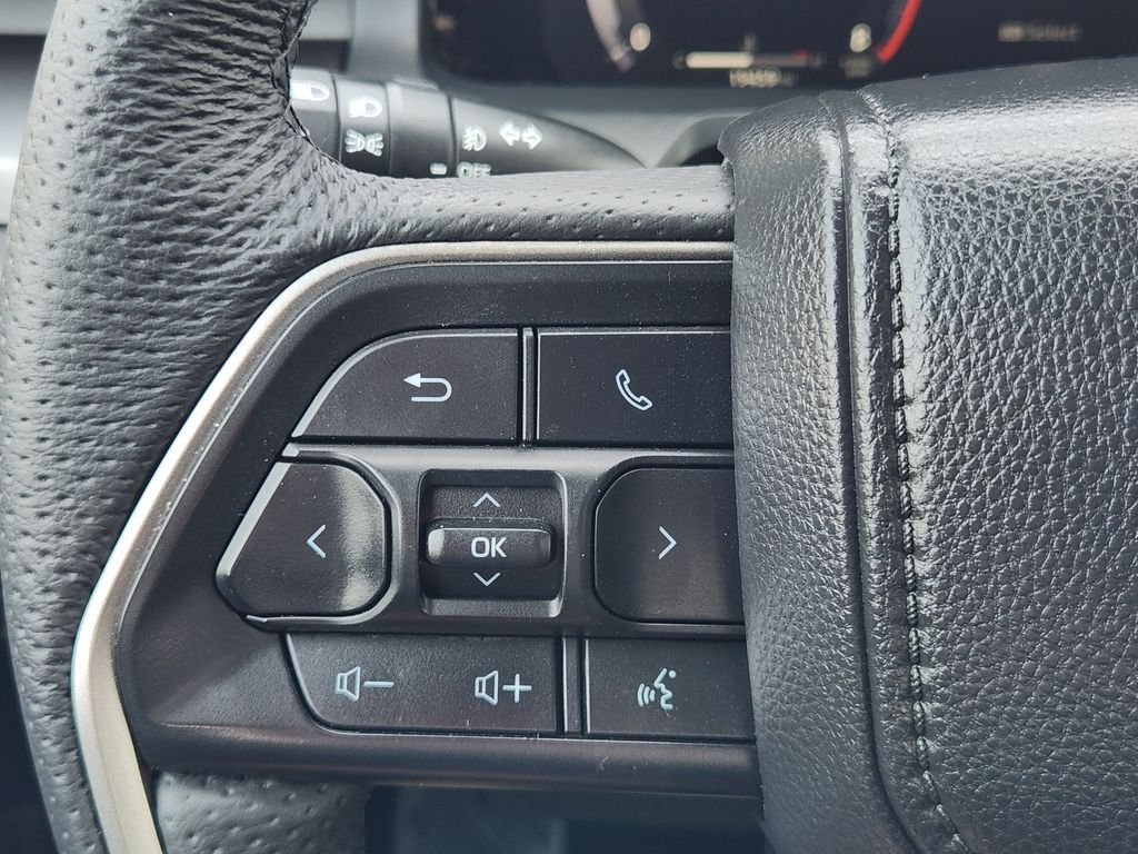 Used 2025  Toyota TRD Sport image 29