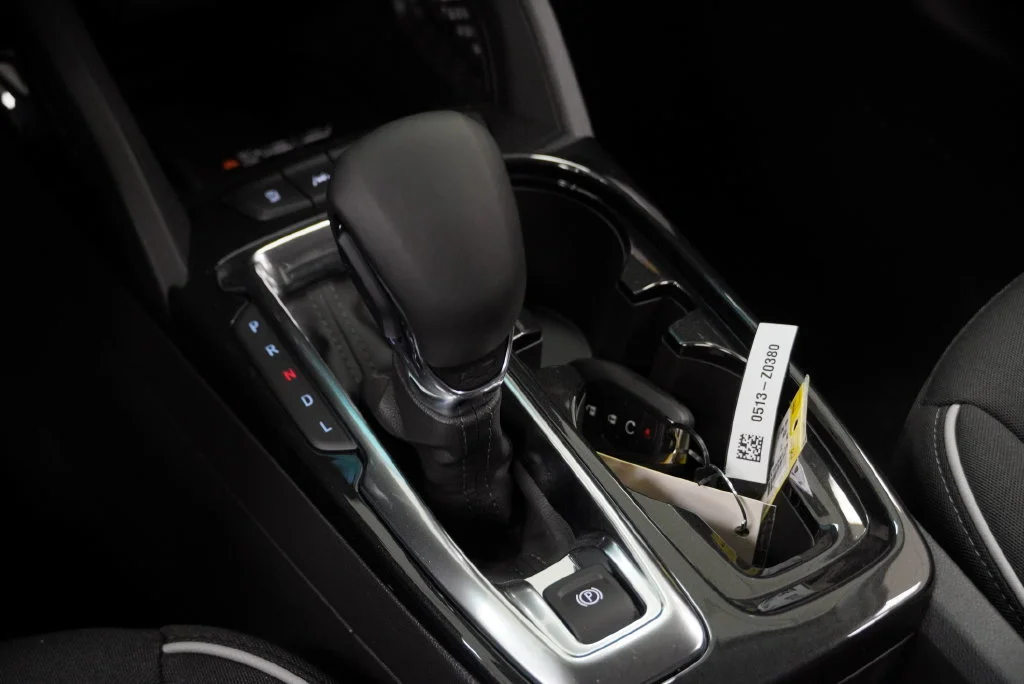 New 2026 Summit White Chevrolet LT image 26