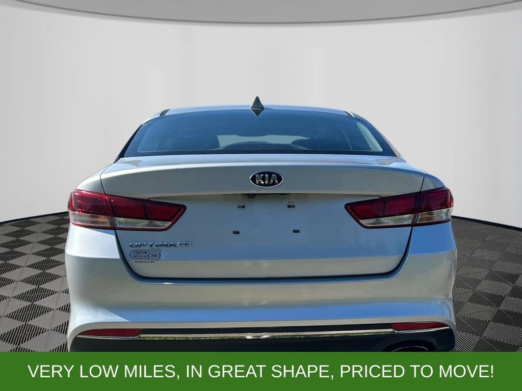 Used 2017 Silver Kia LX image 4