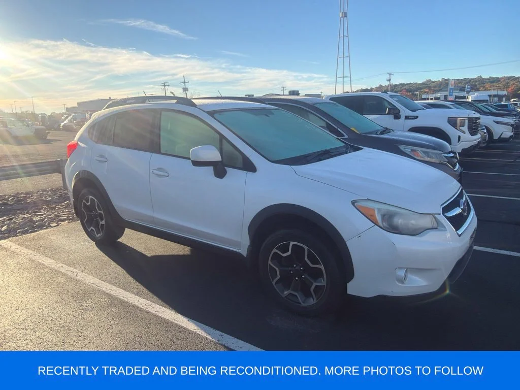 Used 2014 Satin White Pearl Subaru 2.0i Limited image 1