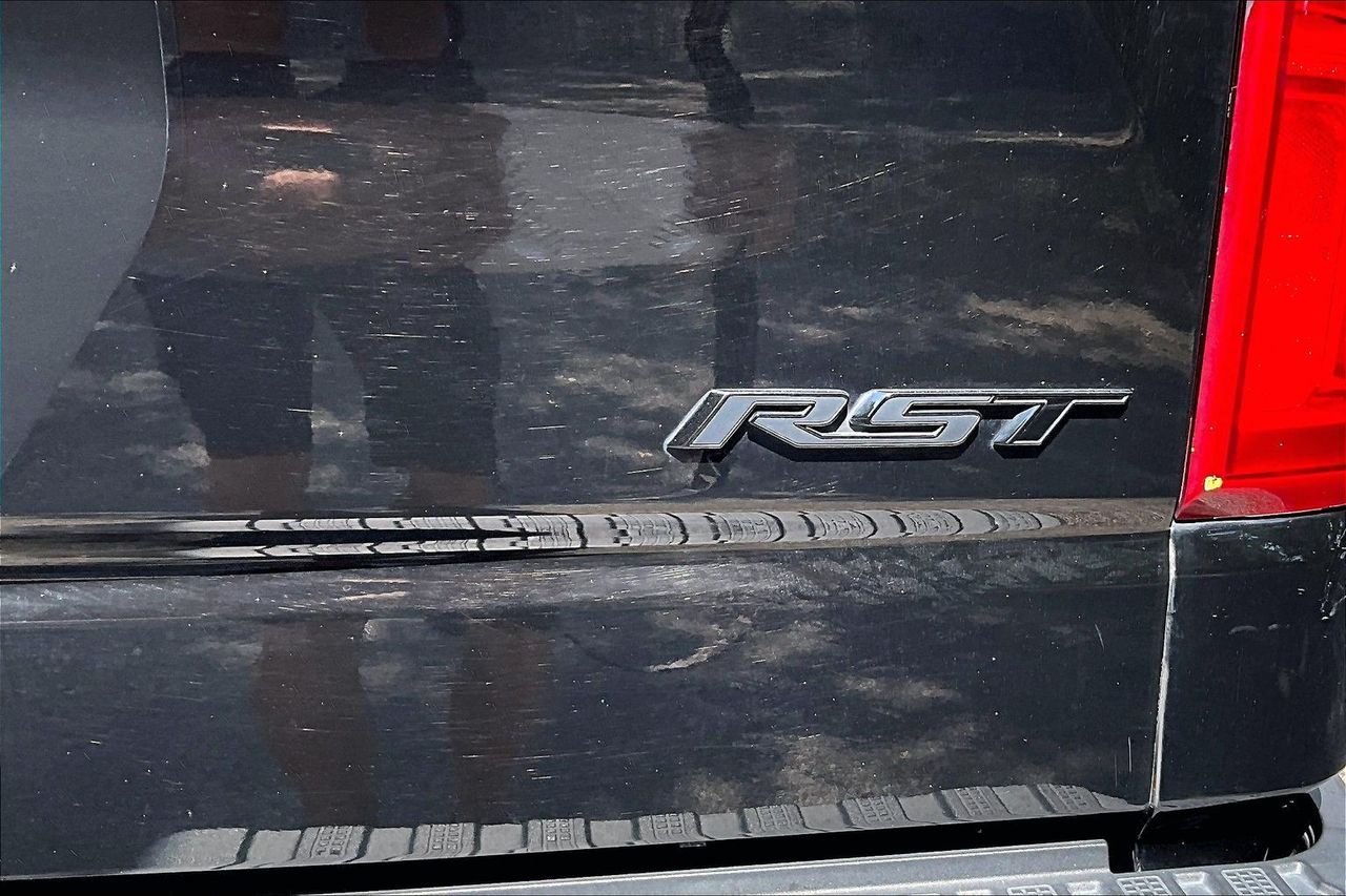 Used 2021 Black Chevrolet RST image 21