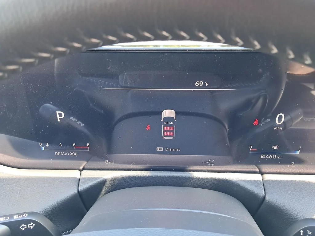 2026 Nissan Armada SV - Photo 16