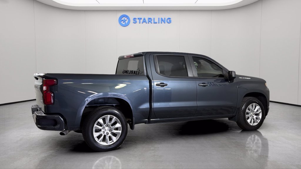 Certified Used 2021 SHADOW GRAY METALLIC Chevrolet Custom image 10