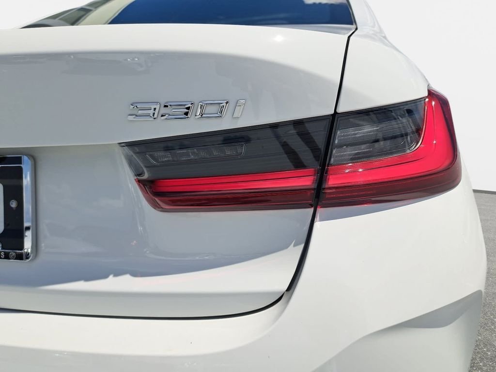 New 2026 Alpine White BMW 330i image 20