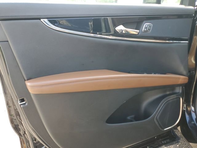 2022 Lincoln Nautilus Reserve - Photo 12