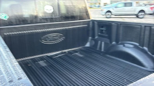 Used 2016 Black Ford XLT image 28