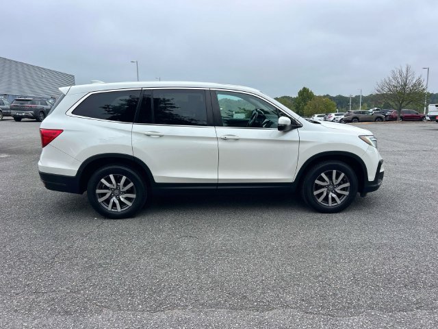 Used 2019  Honda EX-L image 2