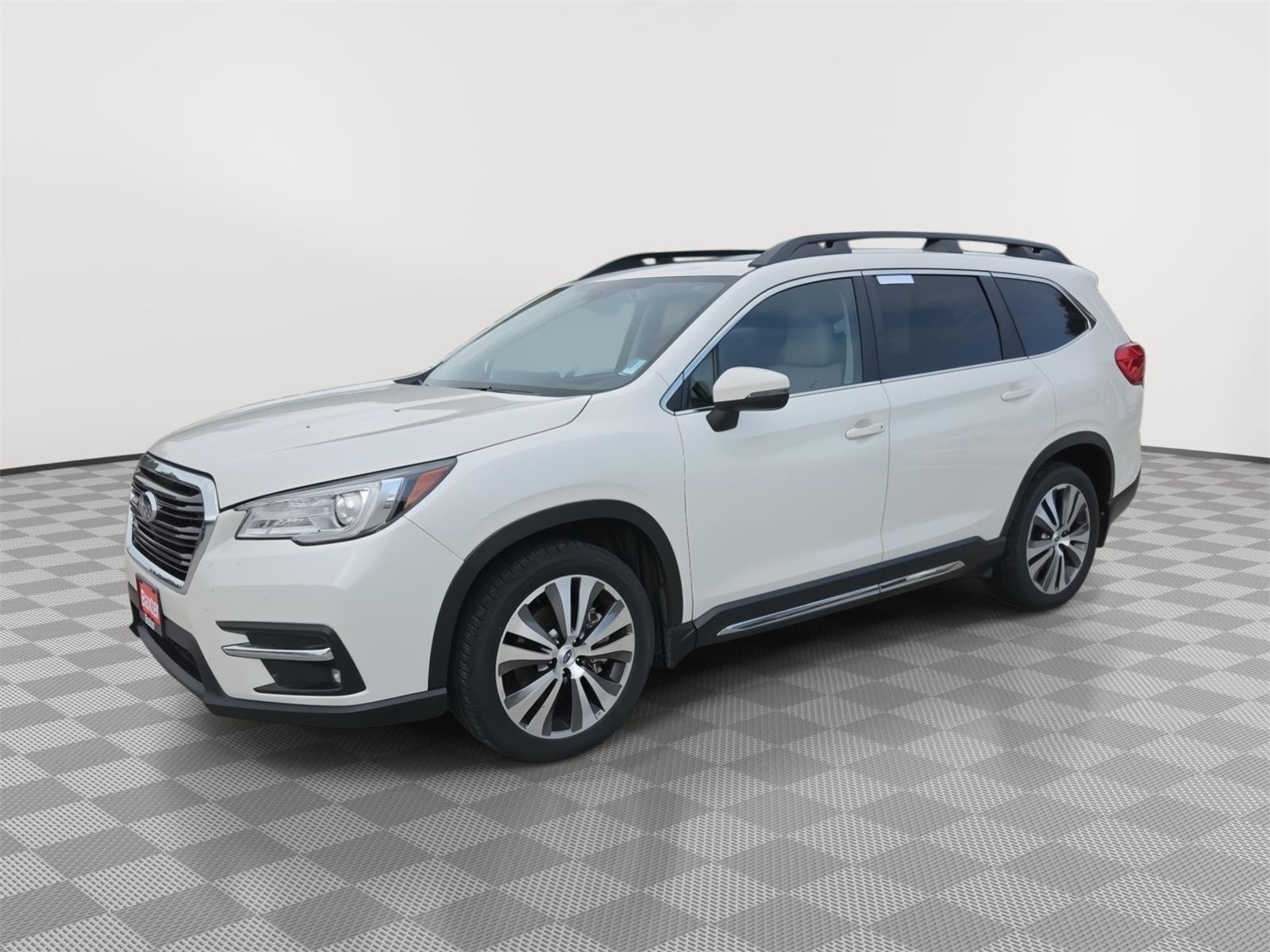 Used 2021 Crystal White Pearl Subaru Limited image 3