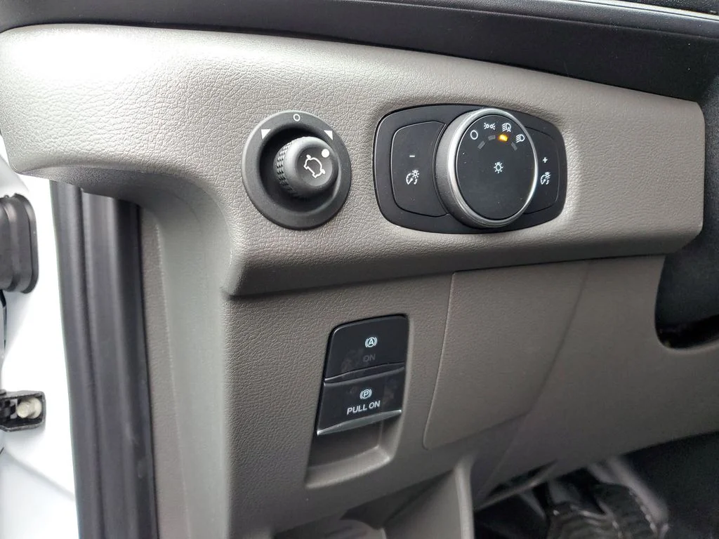 2026 Ford Transit Van Base - Photo 7