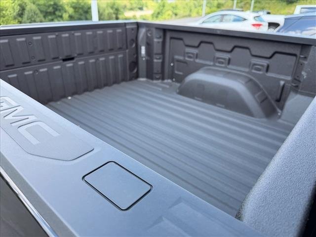 Used 2026 Onyx Black GMC AT4 image 8