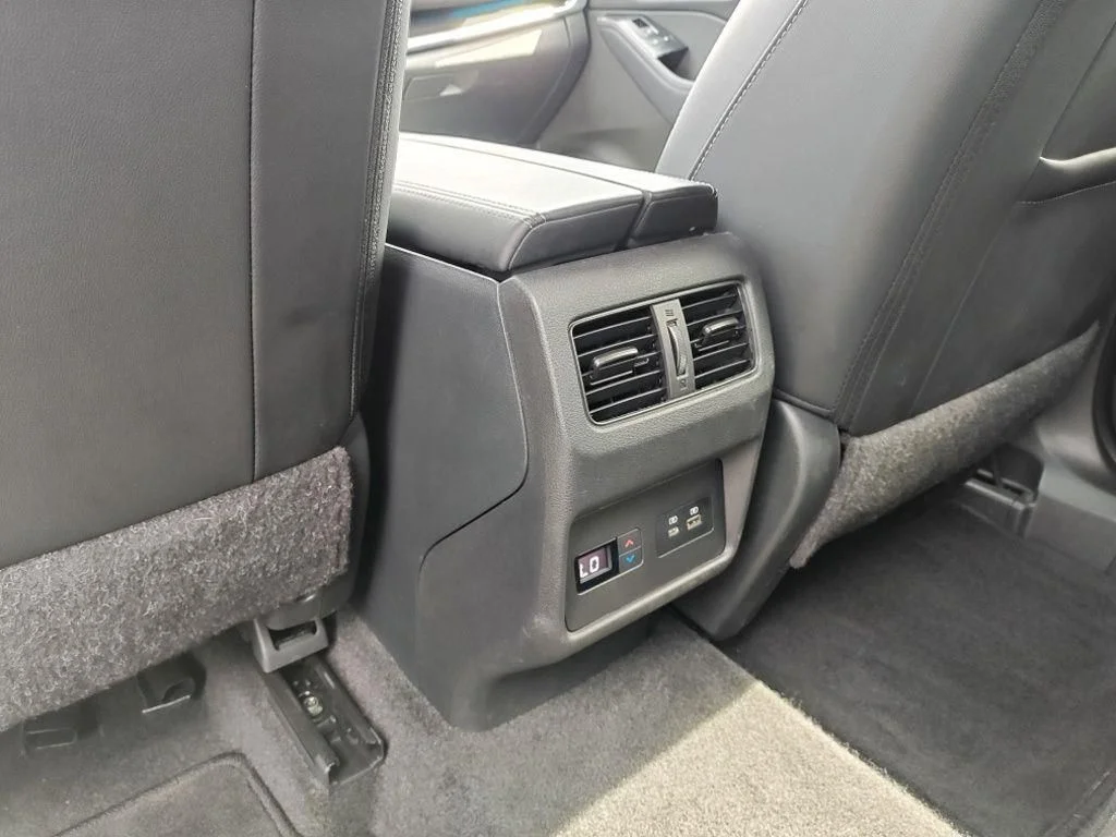 Used 2023 Gray Nissan SL image 28