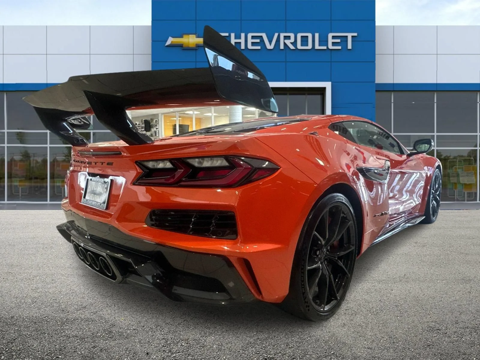 New 2027 Sebring Orange Tintcoat Chevrolet 3LZ image 4
