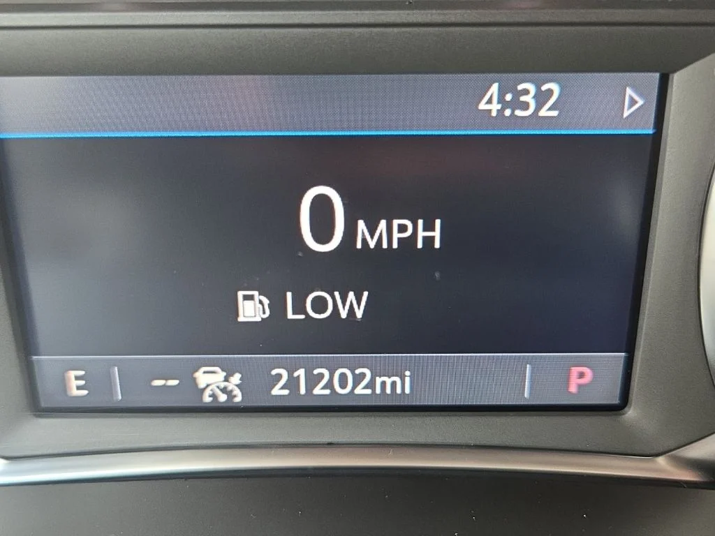 Used 2024 Gray Chevrolet LT image 39